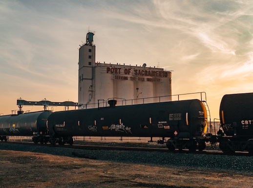 Chlorine railcars stopped outside Sacramento. 